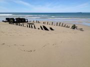 Sce3044-blue-brown-planks-beach.jpg